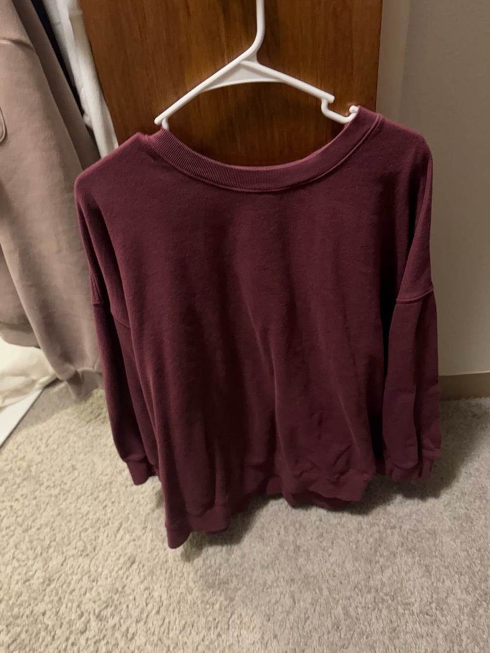 Old Navy Women's Crewneck Sweatshirt - Plum